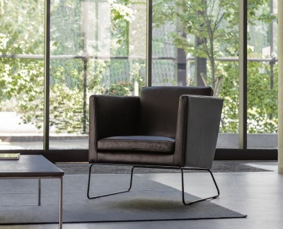 Sits Clark Armchair Upholstered in Fabric, Leather