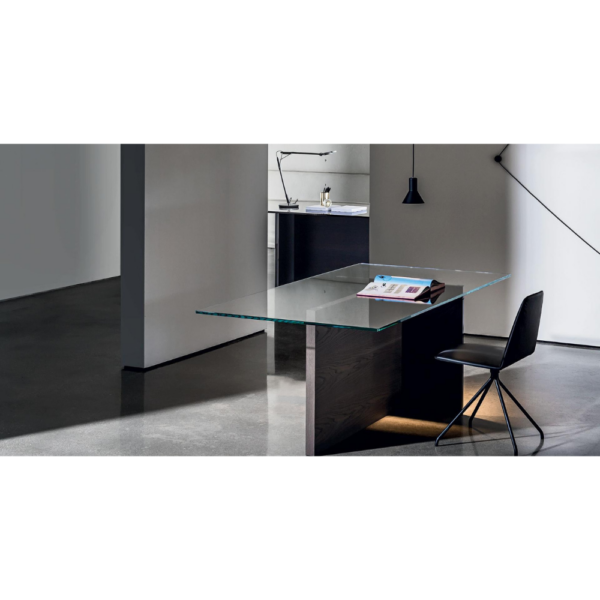 Sovet Italia Regolo dining table