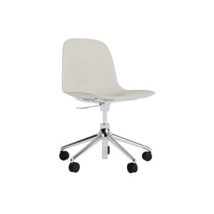 Normann Copenhagen Form swivel chair with castors