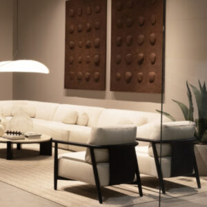 Verzelloni Meg armchair